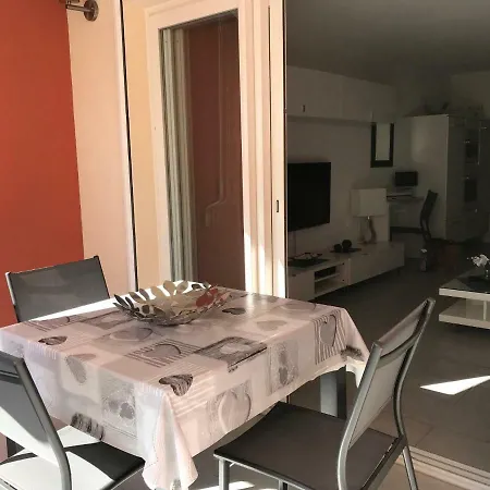 Les Hameaux Apartmán